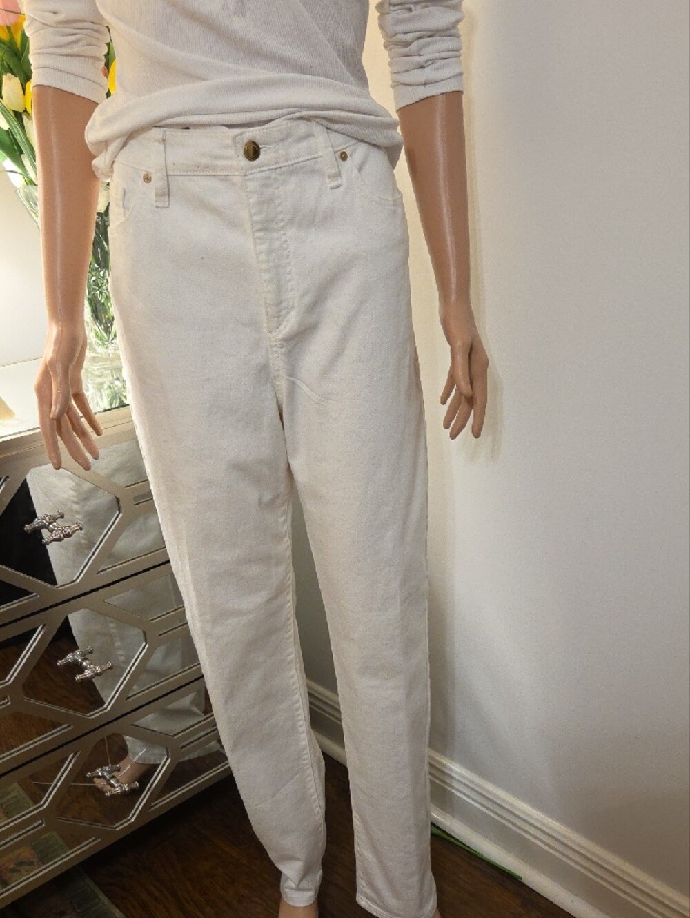 INC International Concepts Straight Leg High-Rise Jeans in White - Picture 2 of 6